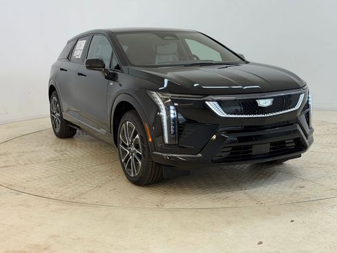 New 2026 Cadillac Optiq Sport 1 image 7
