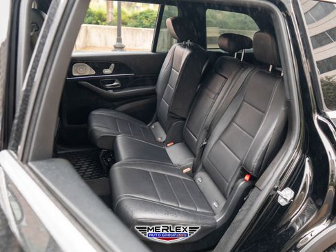 Used 2020 Mercedes-Benz GLS 450 4MATIC image 21