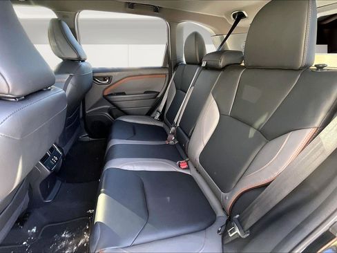 Used 2025 Subaru Forester Sport image 28