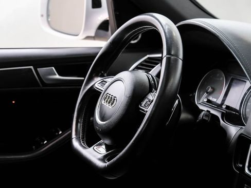 Used 2016 Audi SQ5 Premium Plus w/ Technology Package AWD/4WD image 19