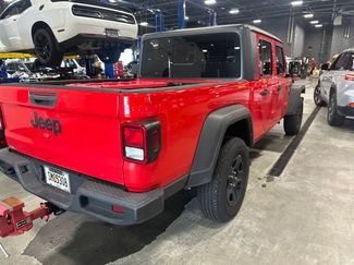 Used 2023 Jeep Gladiator Sport w/ Trailer Tow Package AWD/4WD video 3