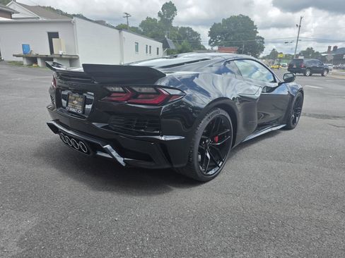 New 2025 Chevrolet Corvette Z06 image 8