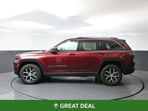 Used 2024 Jeep Grand Cherokee Limited AWD/4WD image 12