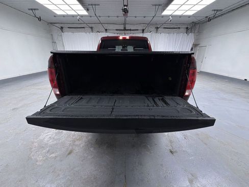 Used 2019 RAM 1500 Express w/ Express Value Package image 18