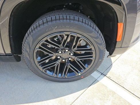 New 2026 Jeep Grand Wagoneer Limited AWD/4WD image 10