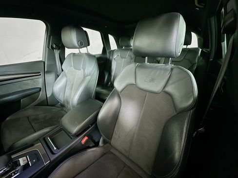 Used 2018 Audi SQ5 Prestige w/ Prestige Package image 21