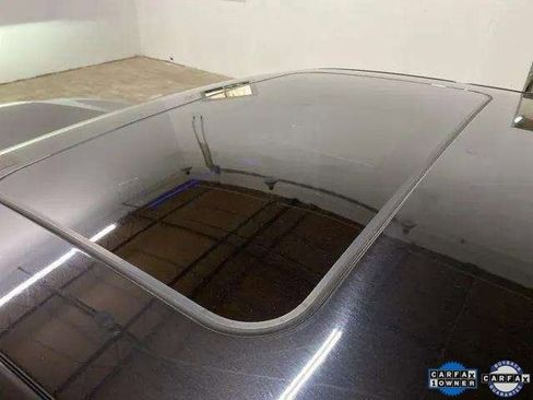 Used 2025 BMW 530i xDrive image 89