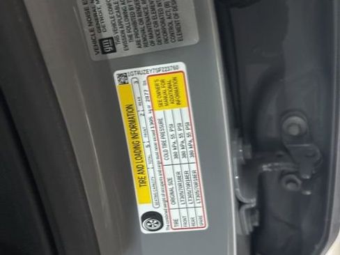 Used 2025 GMC Sierra 2500 AT4X image 39