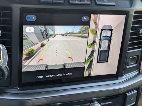 Used 2024 Ford F350 Lariat w/ Lariat Ultimate Package AWD/4WD image 16