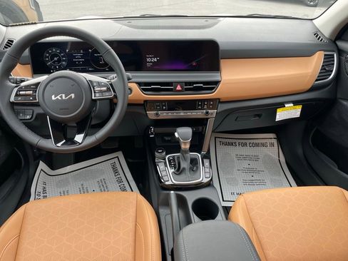 New 2026 Kia Seltos EX image 24
