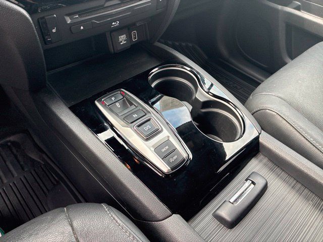 Used 2020 Honda Pilot Touring image 26