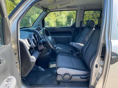 Used 2004 Honda Element EX image 55
