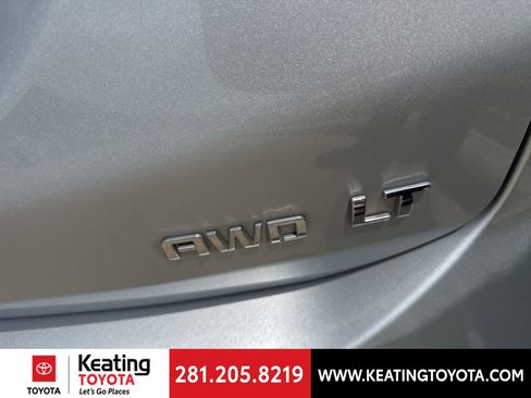 Used 2022 Chevrolet Equinox LT w/ Driver Convenience Package AWD/4WD image 10