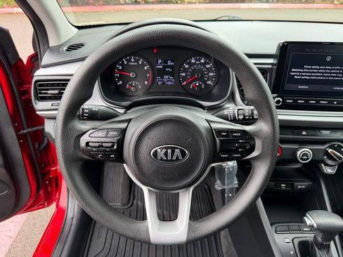 Used 2021 Kia Rio S FWD image 18