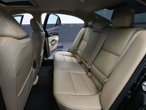Used 2020 Acura TLX FWD image 38