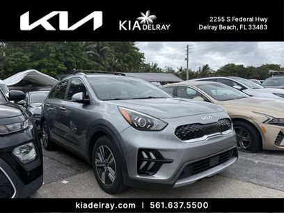 Used 2022 Kia Niro EX Premium