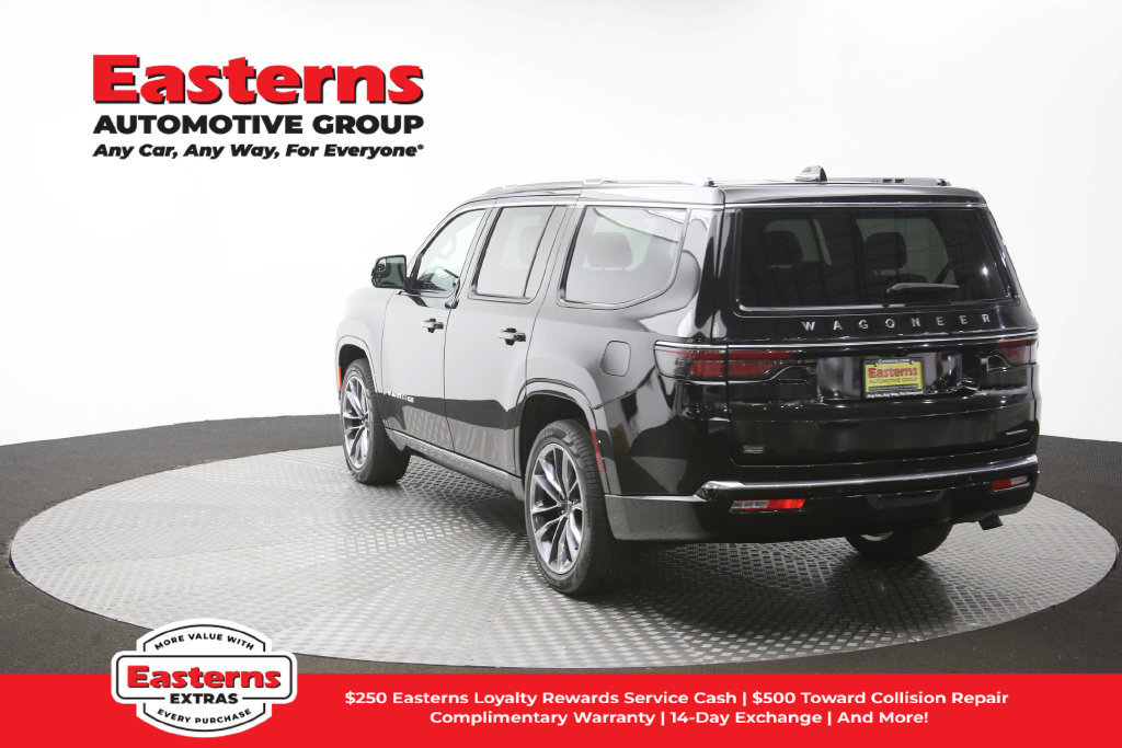 Used 2024 Jeep Wagoneer Series III w/ Premium Group I AWD/4WD image 73