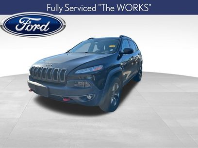 Used 2015 Jeep Cherokee Trailhawk w/ Comfort/Convenience Group