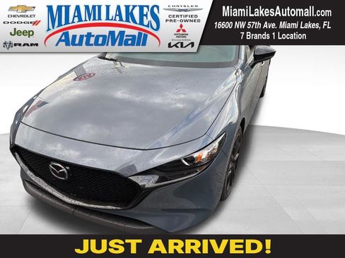 Used 2024 MAZDA MAZDA3 s image 1