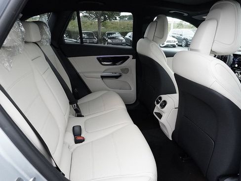 New 2026 Mercedes-Benz GLC 300 image 13