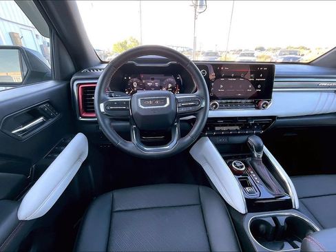Used 2023 GMC Canyon AT4X w/ Edition 1 AWD/4WD image 6