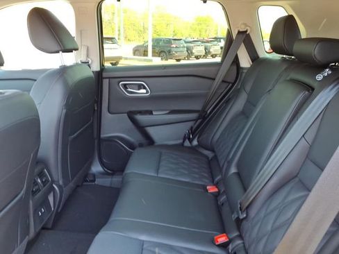 New 2026 Nissan Rogue Platinum AWD/4WD image 8
