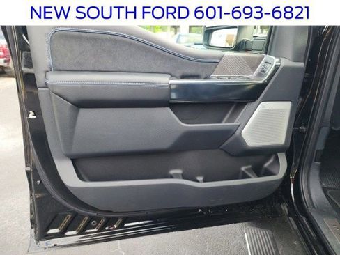 New 2025 Ford F250 Platinum image 9