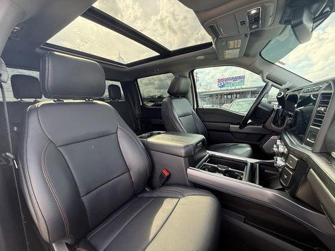 Used 2024 Ford F250 Lariat w/ Lariat Ultimate Package image 24