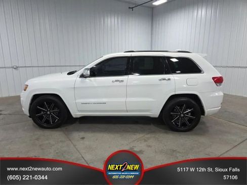 Used 2015 Jeep Grand Cherokee Overland AWD/4WD image 1