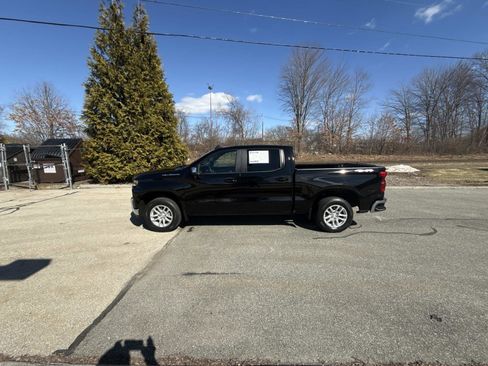 Used 2022 Chevrolet Silverado 1500 LT image 8
