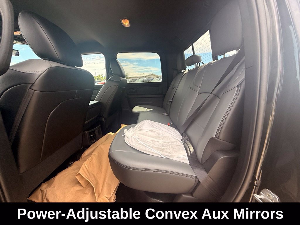 New 2026 RAM 5500 Tradesman AWD/4WD image 25