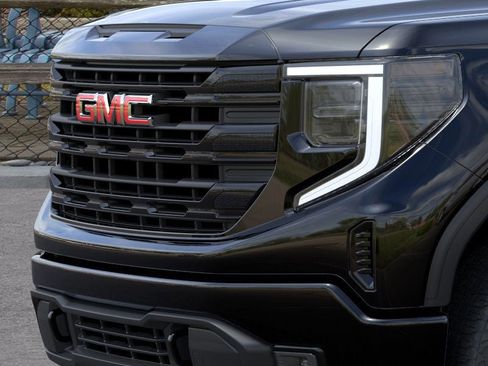 New 2026 GMC Sierra 1500 Elevation image 13