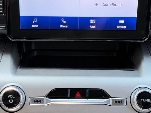 Used 2021 Ford Explorer XLT AWD/4WD image 15