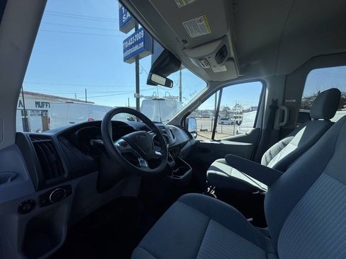Used 2016 Ford Transit 350 XL image 11