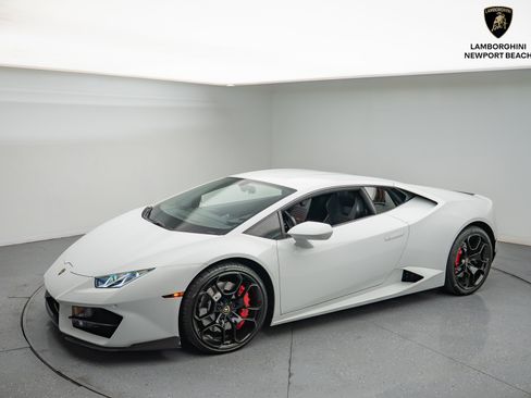 Used 2017 Lamborghini Huracan LP 580-2 image 12