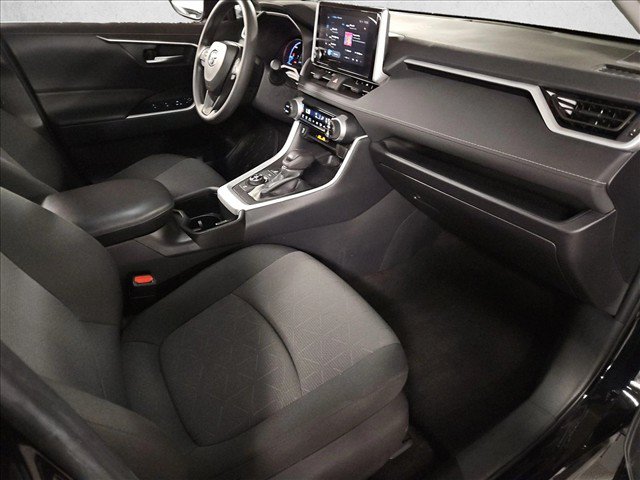 Used 2024 Toyota RAV4 XLE AWD/4WD image 20