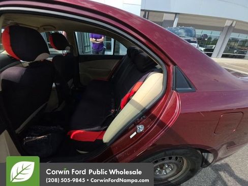 Used 2010 Hyundai Sonata GLS FWD image 7