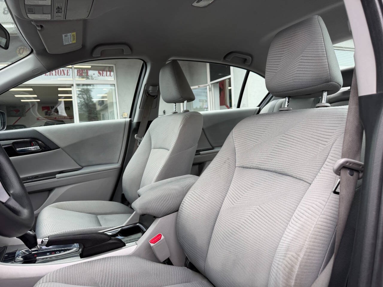Used 2016 Honda Accord LX image 17