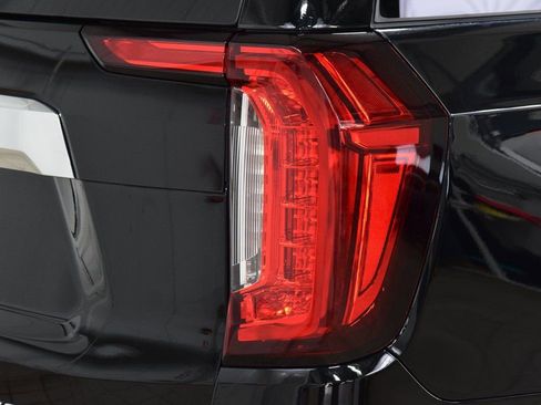 Used 2024 GMC Yukon XL Denali w/ Max Trailering Package image 21