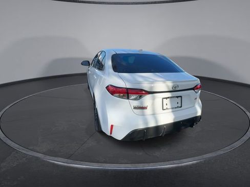 Used 2025 Toyota Corolla SE image 12