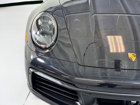 Used 2022 Porsche 911 Carrera image 27