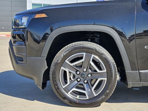 New 2026 Jeep Cherokee Limited AWD/4WD image 11