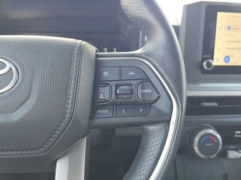 Certified 2026 Toyota 4Runner SR5 AWD/4WD image 31