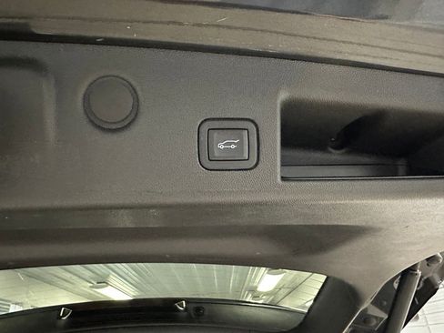 Certified 2023 Chevrolet Equinox LT image 23