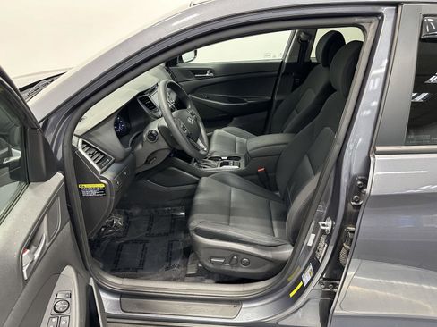 Used 2017 Hyundai Tucson SE AWD/4WD image 13