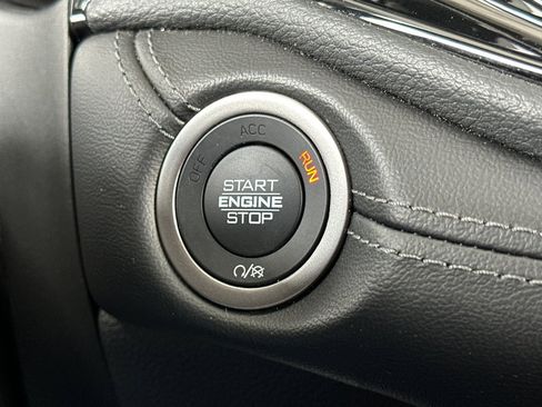 Used 2024 Dodge Durango SXT image 63