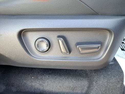 New 2025 Toyota 4Runner Limited image 33