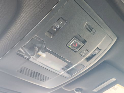 Certified 2025 Lexus UX 300h FWD image 30