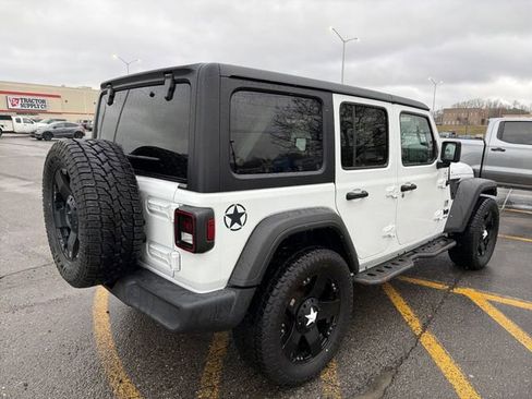 Used 2021 Jeep Wrangler Unlimited Sport image 6