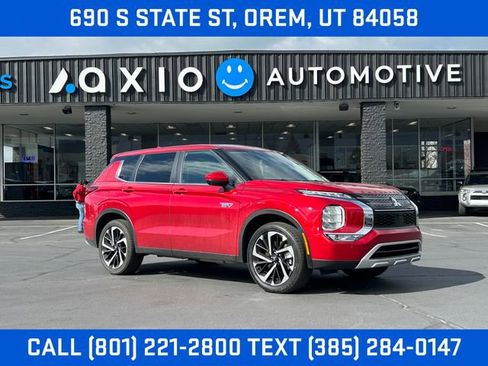 Used 2025 Mitsubishi Outlander SE AWD/4WD image 1